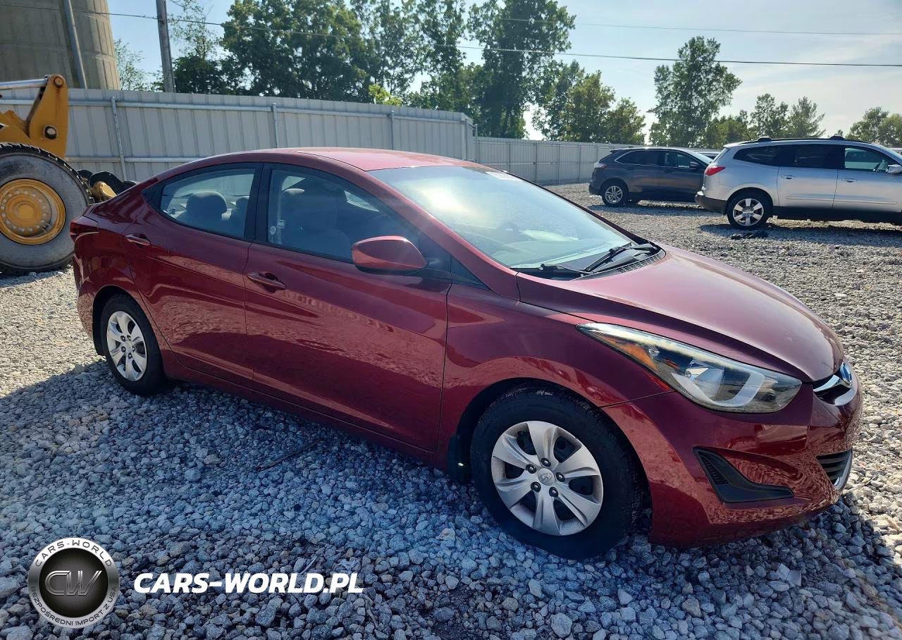 2016 Hyundai Elantra Se VIN:5NPDH4AE2GH668651 - 4