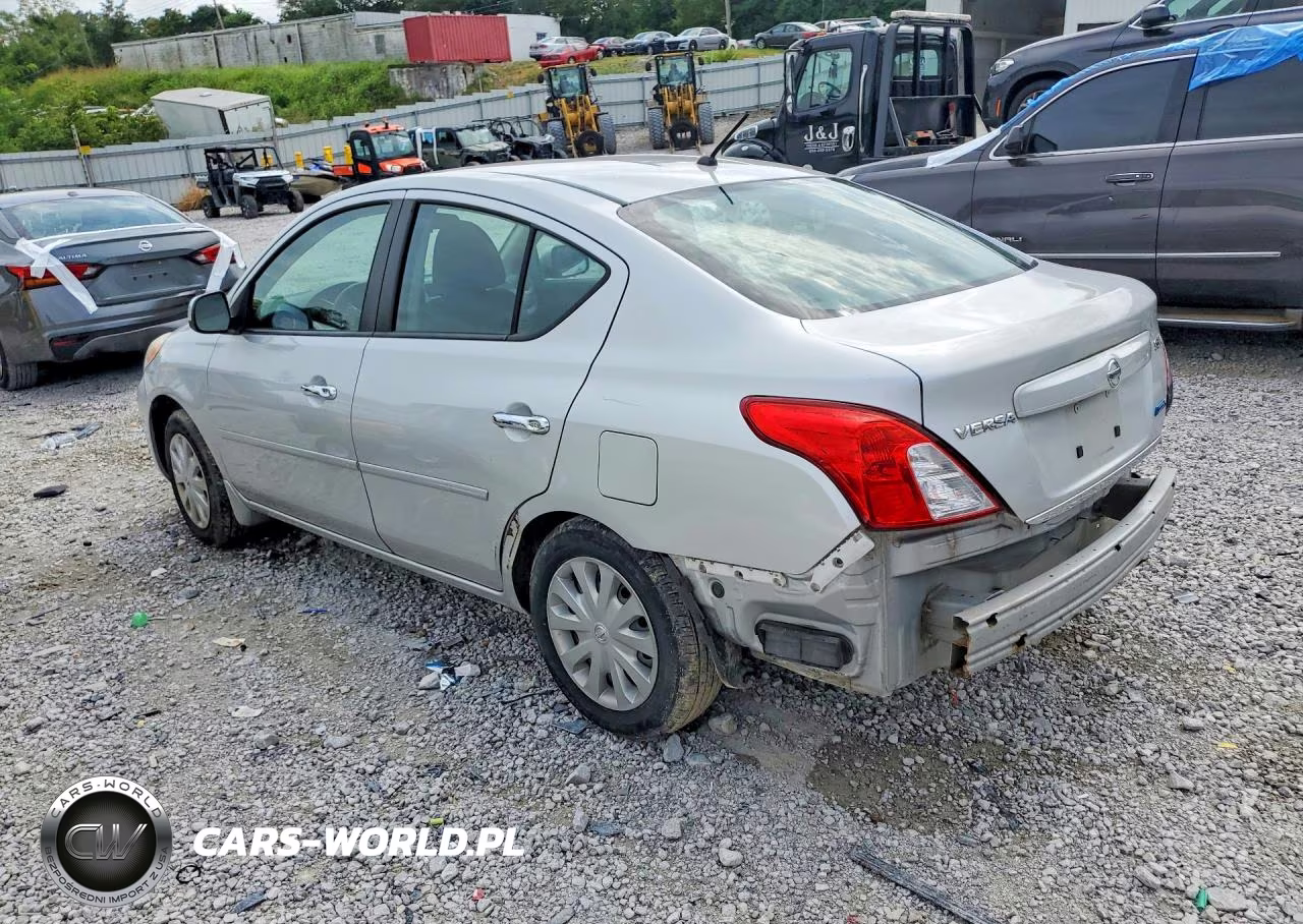 2012 Nissan Versa 1.6 S VIN:3N1CN7AP8CL942939 - 2