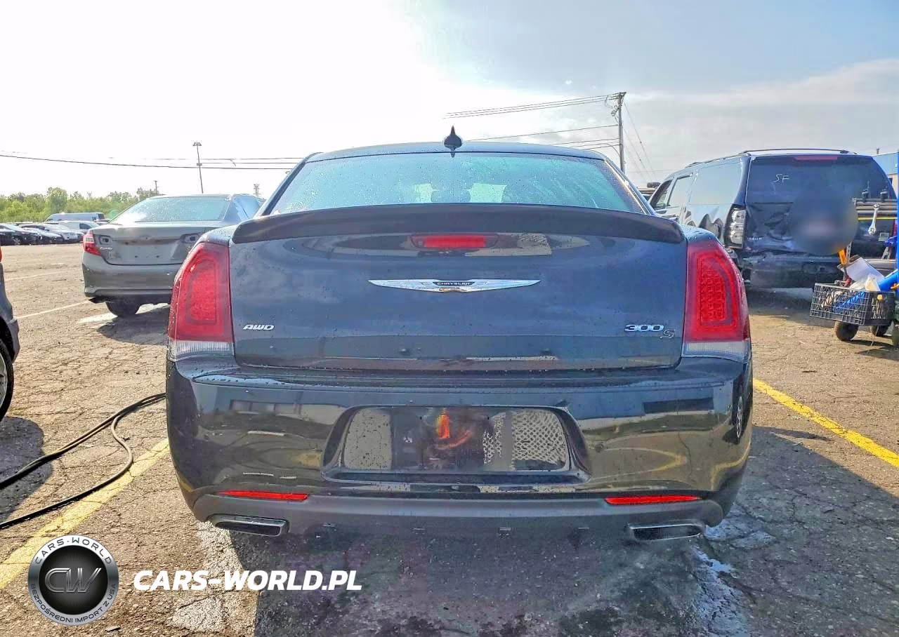 2016 Chrysler 300 S VIN:2C3CCAGG9GH349407 - 6