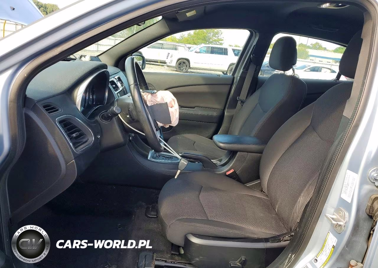 2013 Chrysler 200 Touring VIN:1C3CCBBB5DN768407 - 7