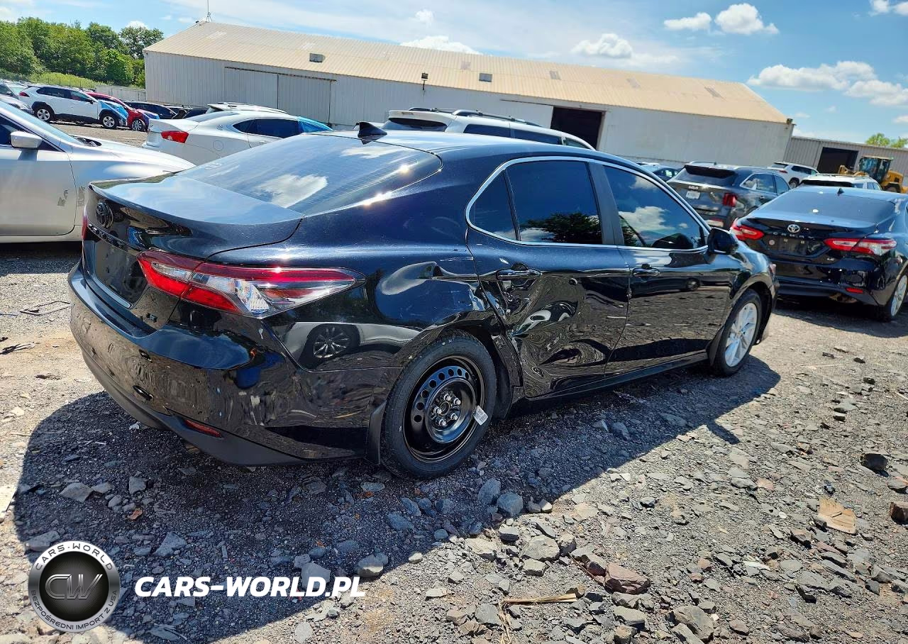 2024 Toyota Camry Le VIN:4T1C11AK5RU200499 - 3