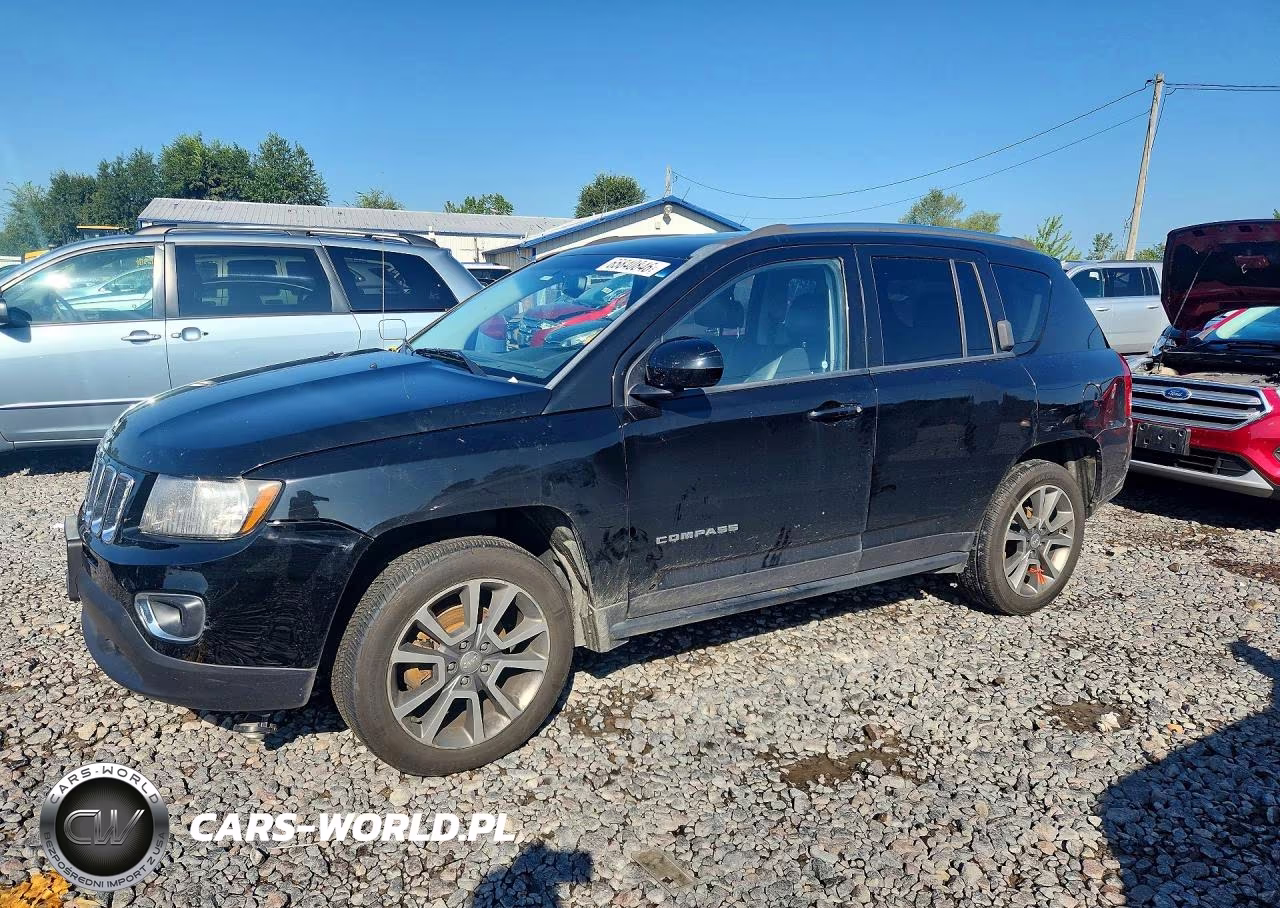 2016 Jeep Compass Latitude – zdjęcie 1 z 12
