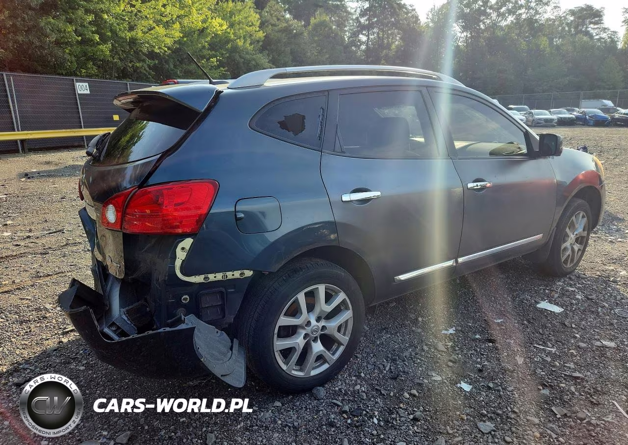 2013 Nissan Rogue S VIN:JN8AS5MV3DW647839 - 3