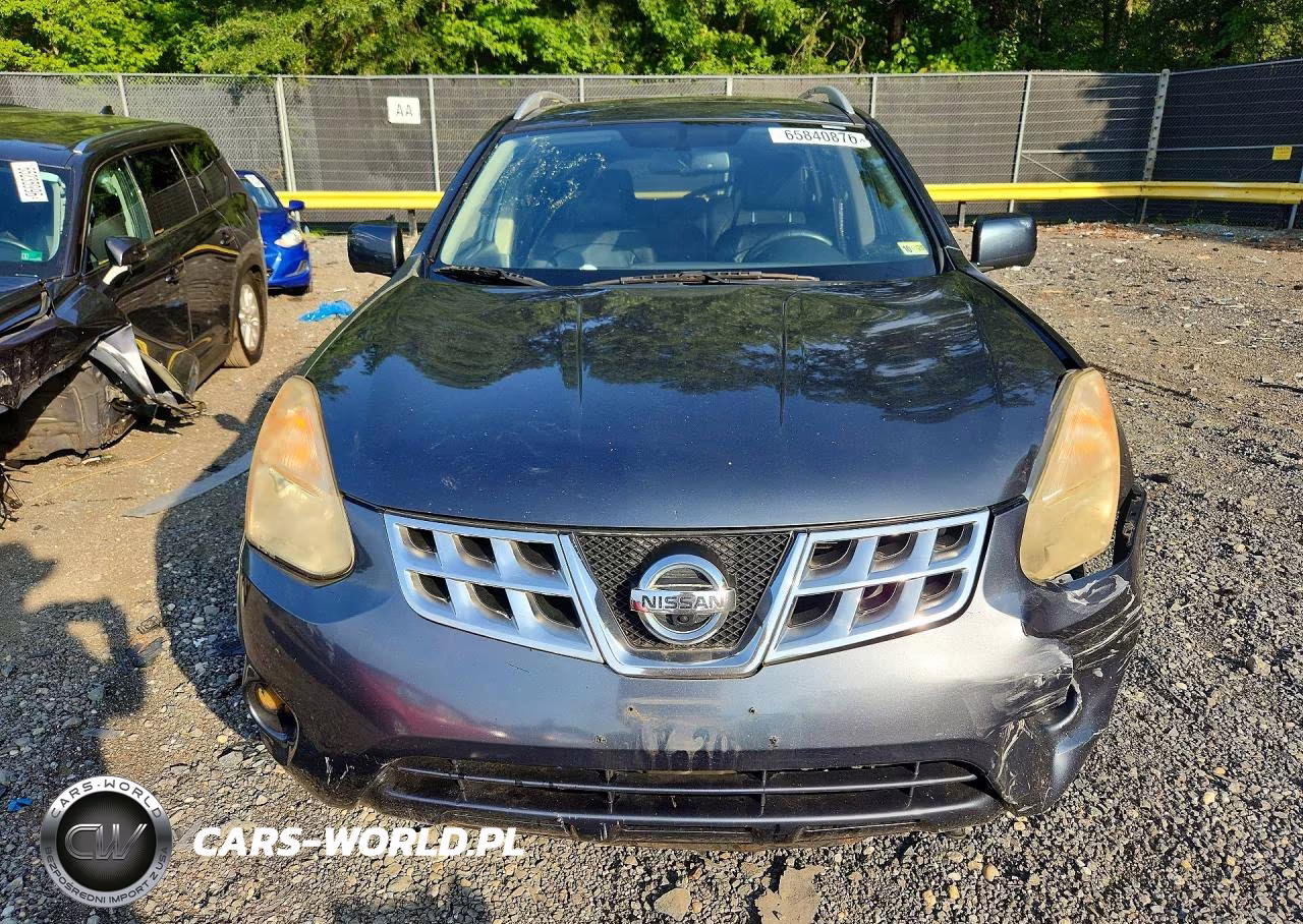 2013 Nissan Rogue S VIN:JN8AS5MV3DW647839 - 5