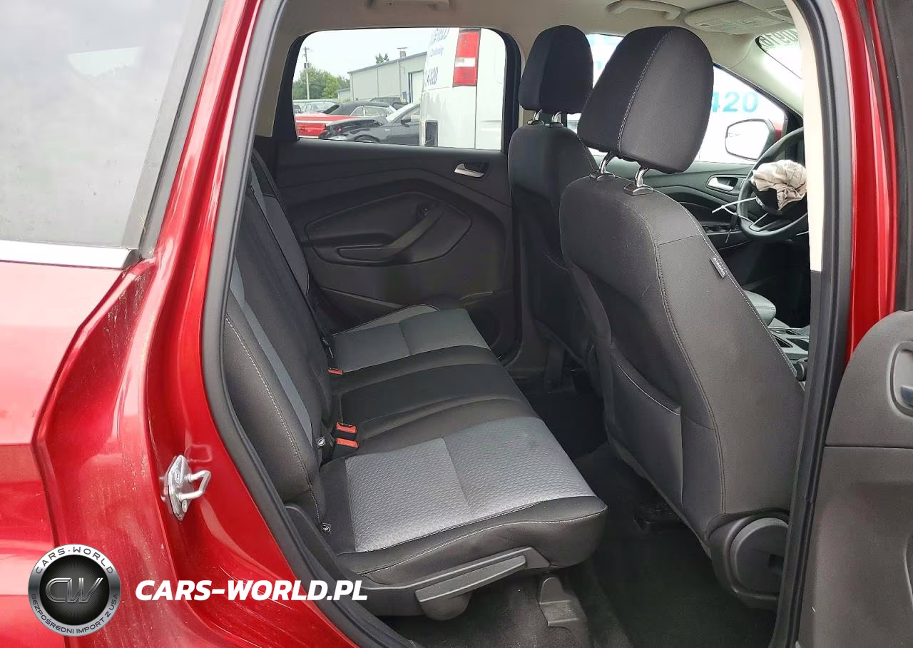 2017 Ford Escape Se VIN:1FMCU0GDXHUD57082 - 11
