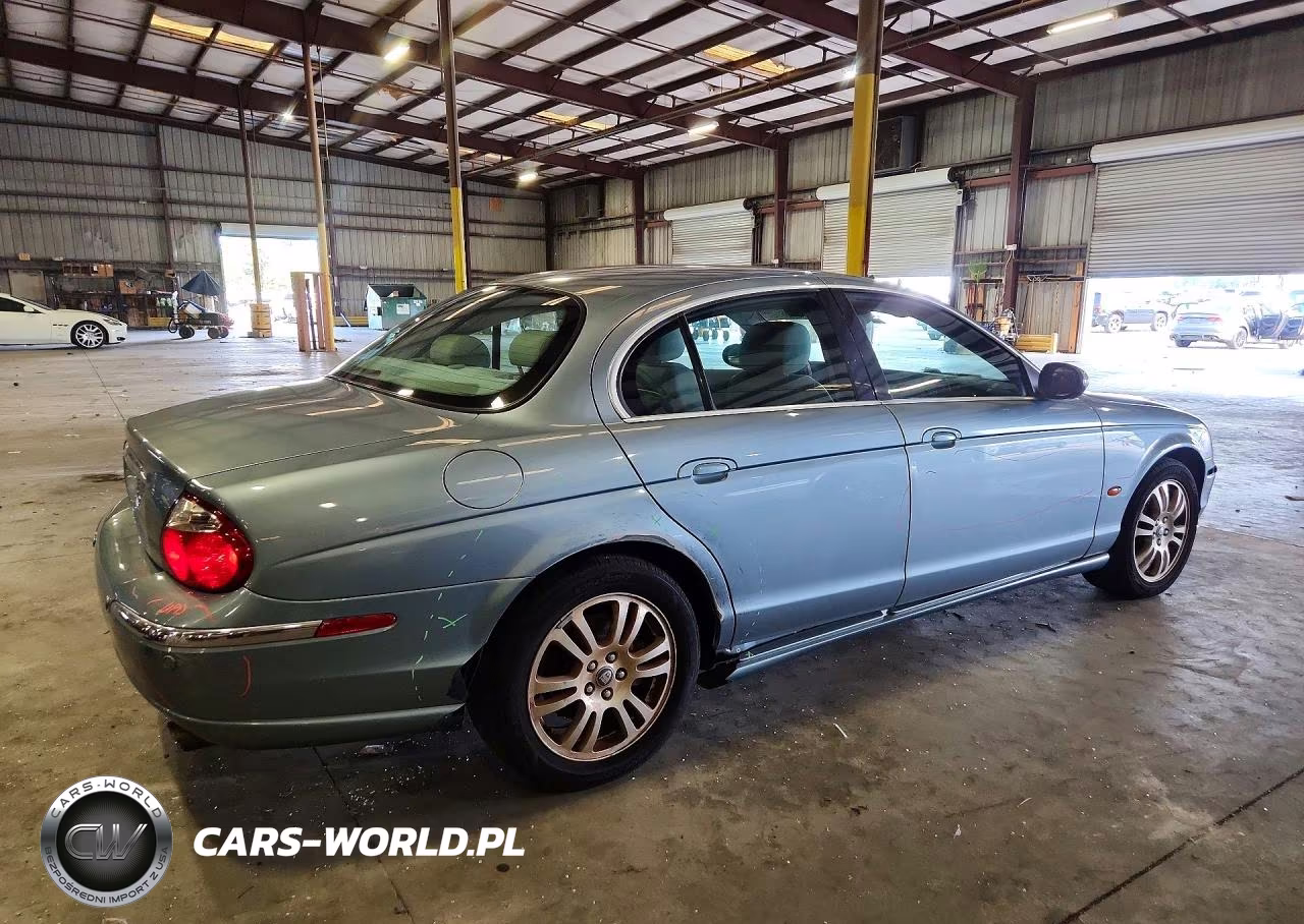 2003 Jaguar S-Type VIN:SAJEA01UX3HM59905 - 3