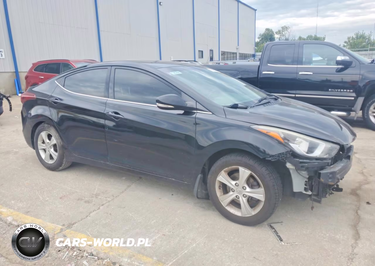 2016 Hyundai Elantra Value Edition VIN:KMHDH4AE9GU585994 - 4