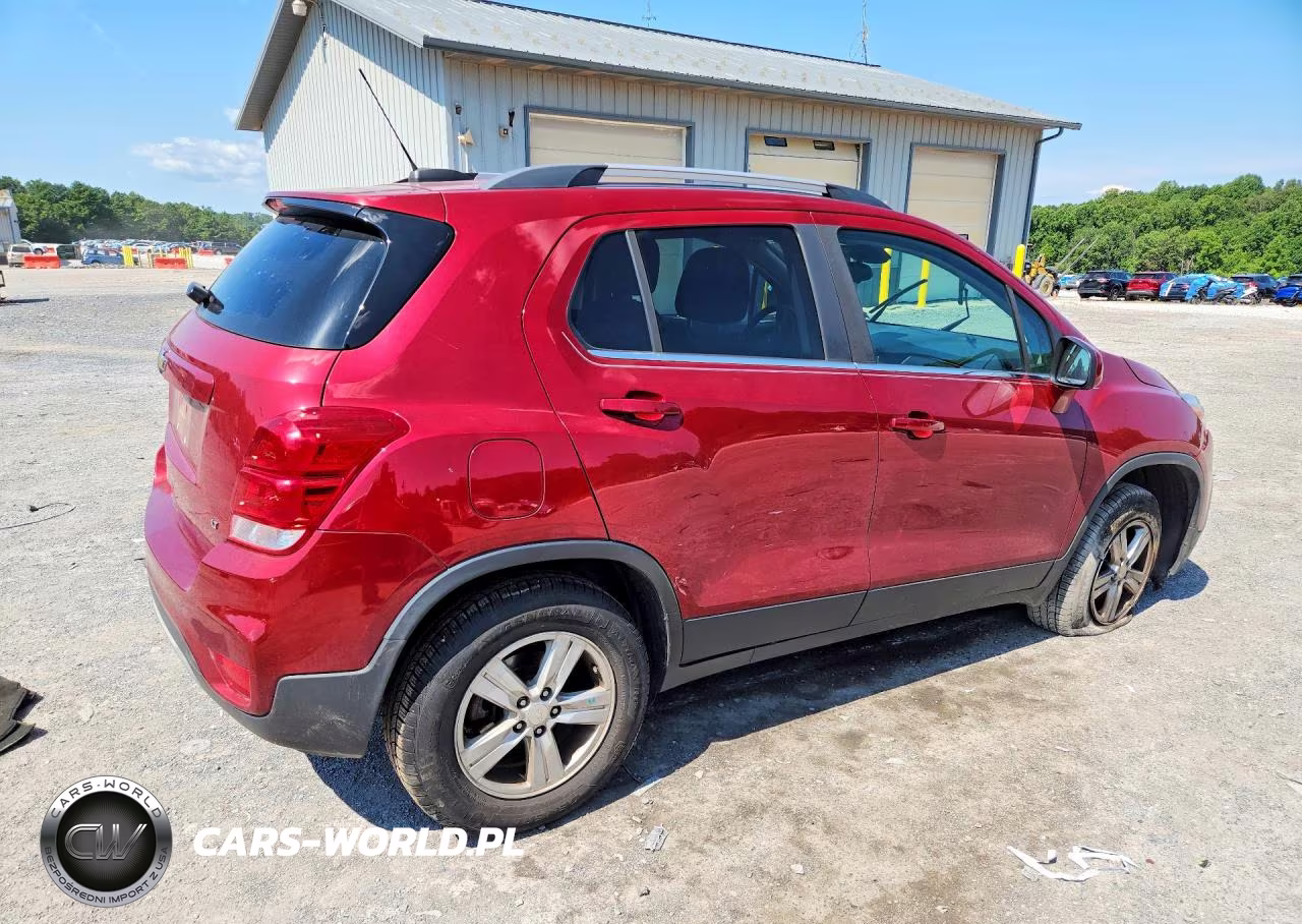2019 Chevrolet Trax 1Lt VIN:3GNCJPSB9KL255213 - 3