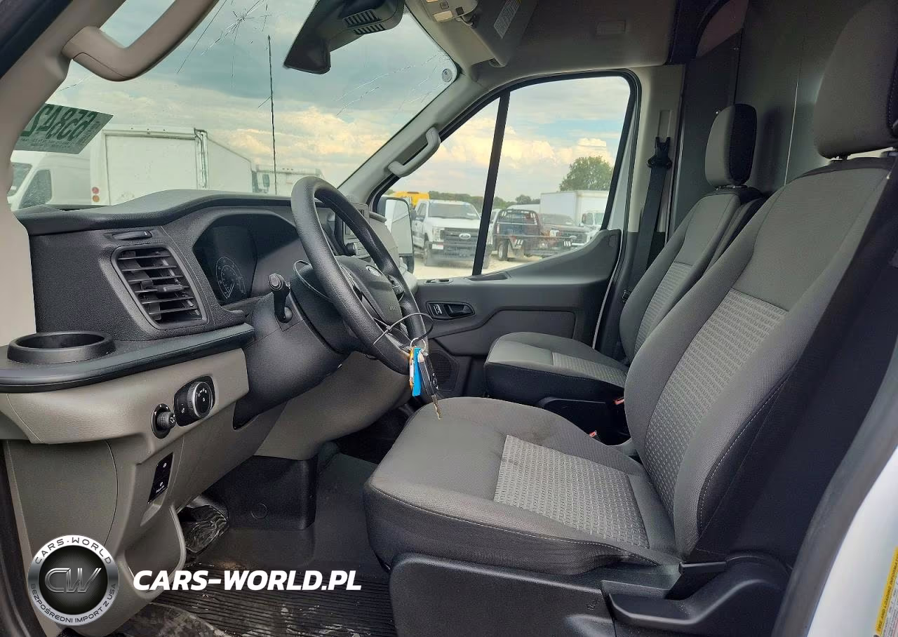 2025 Ford Transit T-250 VIN:1FTBR1C84SKA48212 - 7