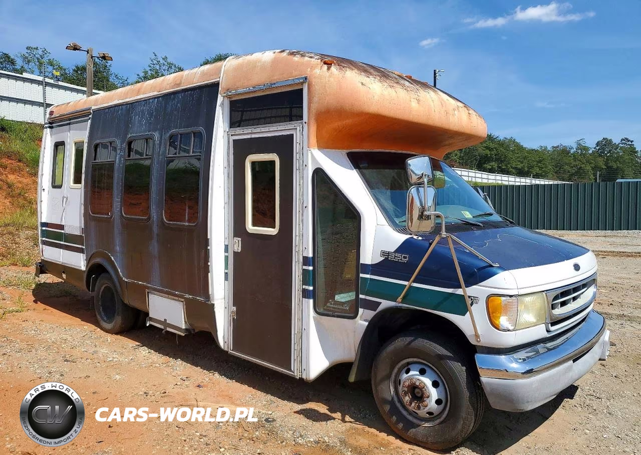 2002 Ford Econoline E350 Super Duty Cutaway Van