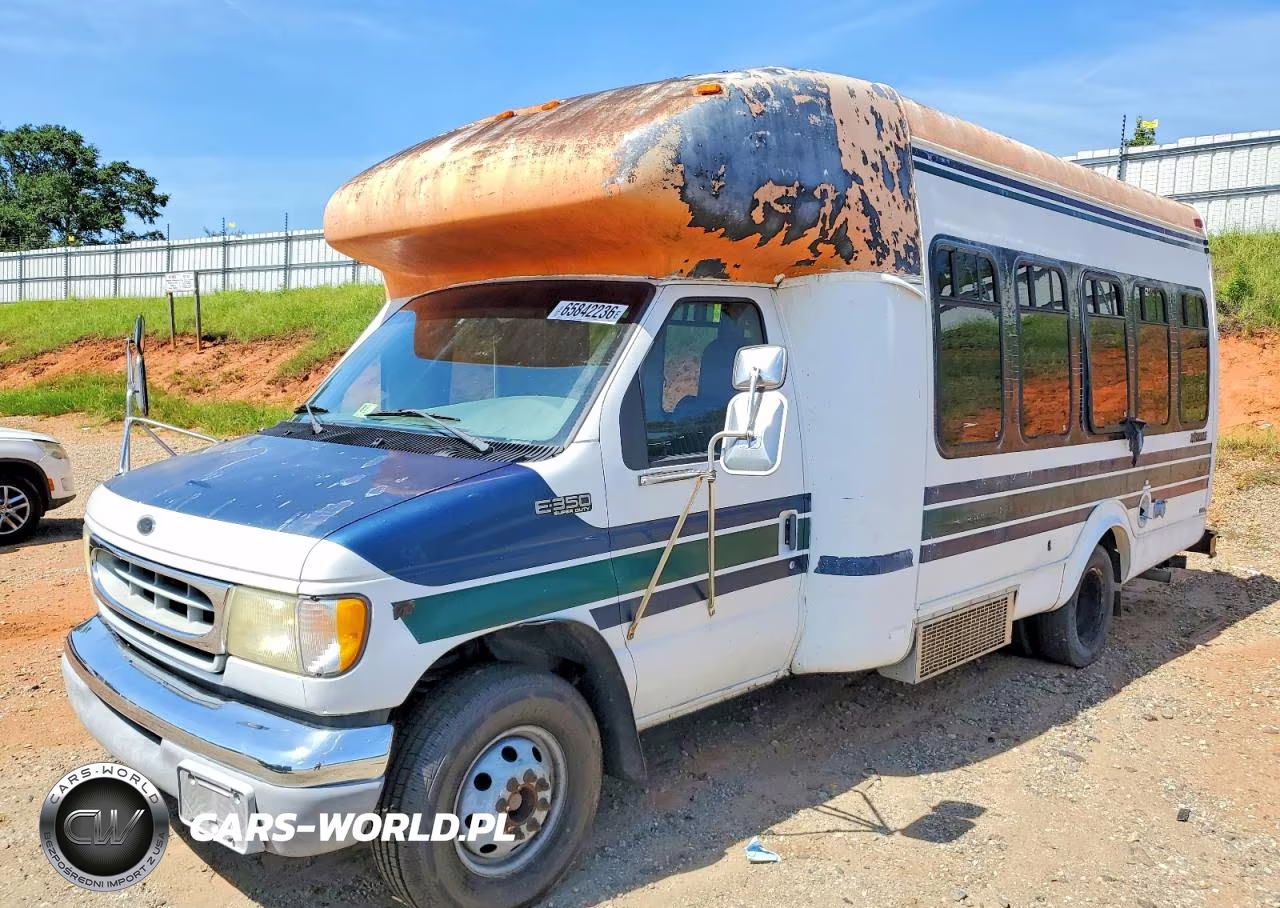 2002 Ford Econoline E350 Super Duty Cutaway Van VIN:1FDWE35S22HA08155 - 2