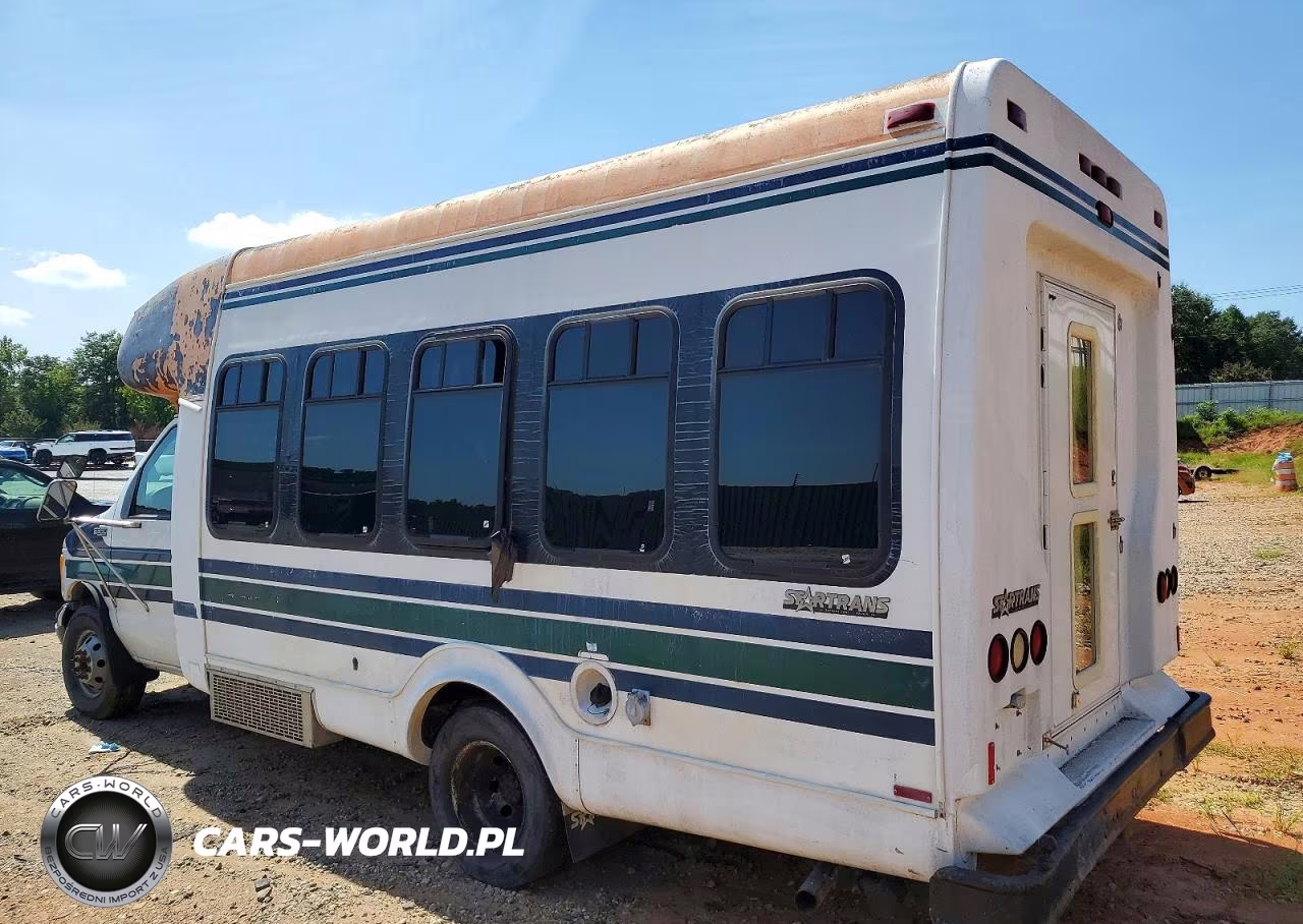 2002 Ford Econoline E350 Super Duty Cutaway Van VIN:1FDWE35S22HA08155 - 3
