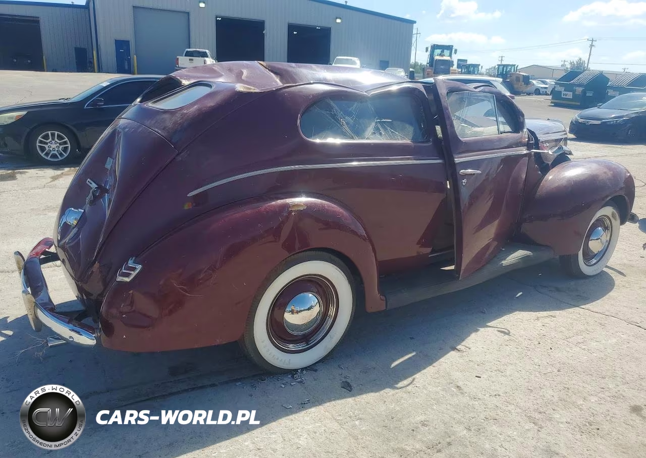 1940 Ford 2-Dr Sedan VIN:OK9923200 - 3