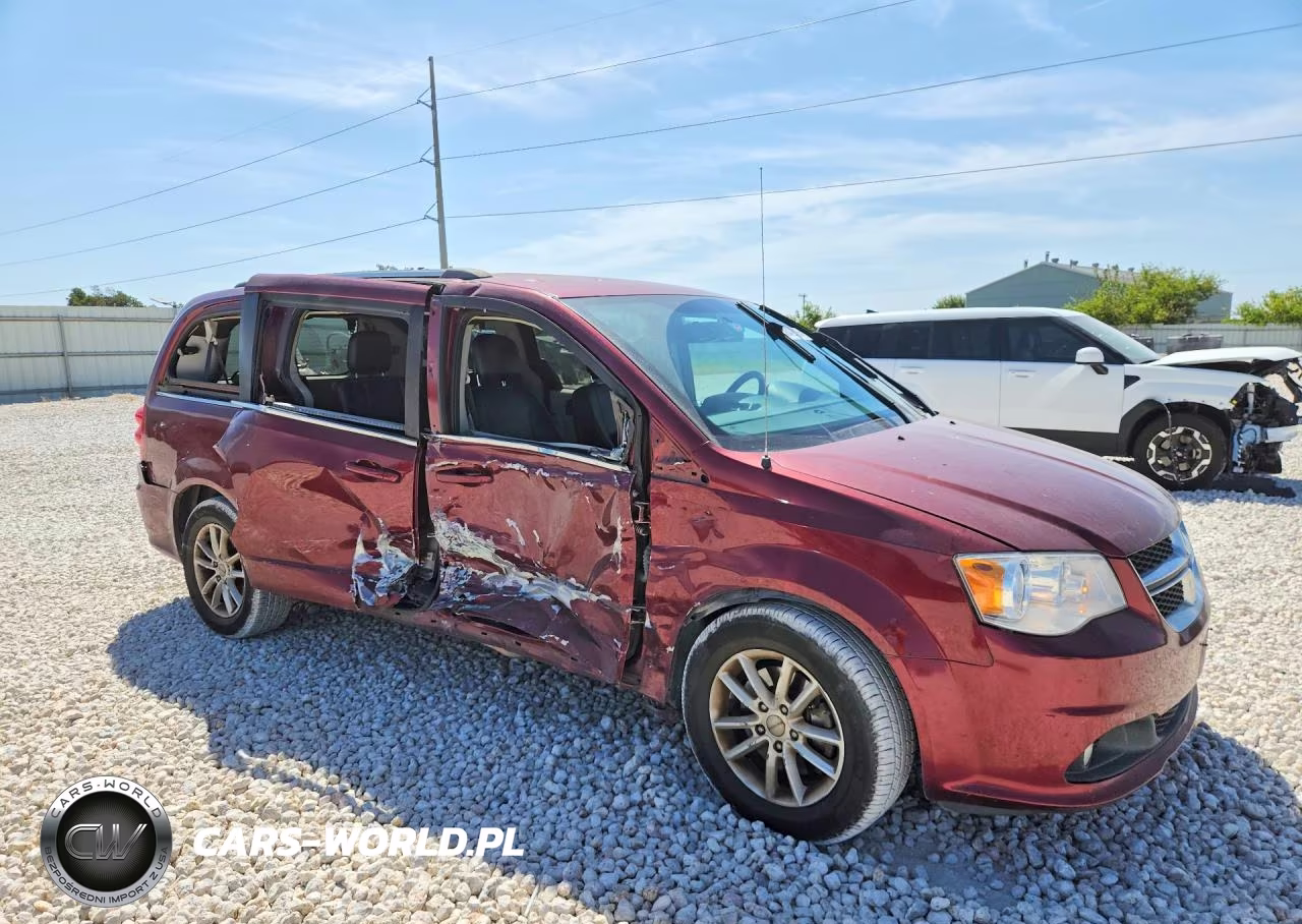 2018 Dodge Grand Caravan Sxt VIN:2C4RDGCGXJR215518 - 4