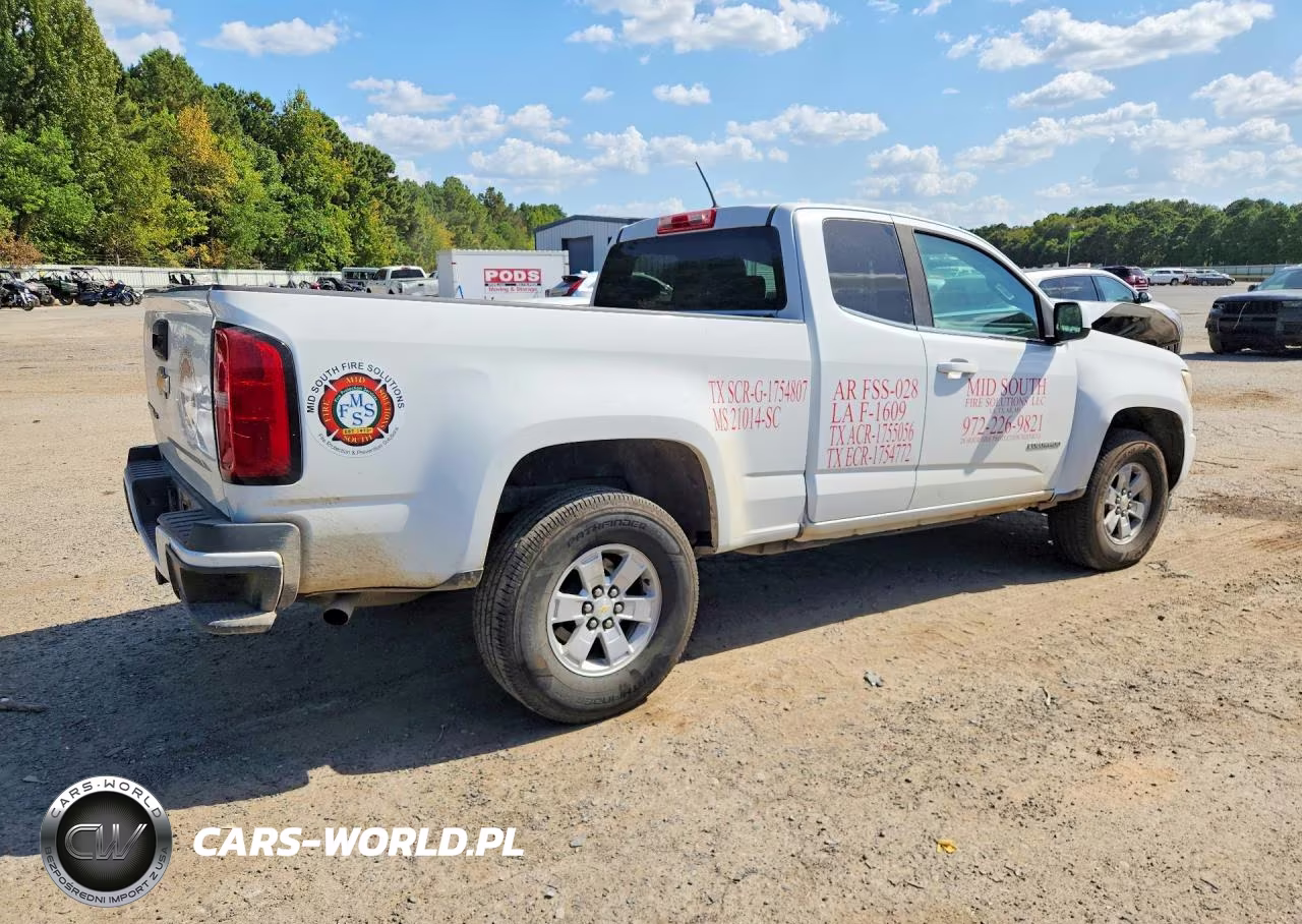 2018 Chevrolet Colorado VIN:1GCHSBEN0J1213703 - 3