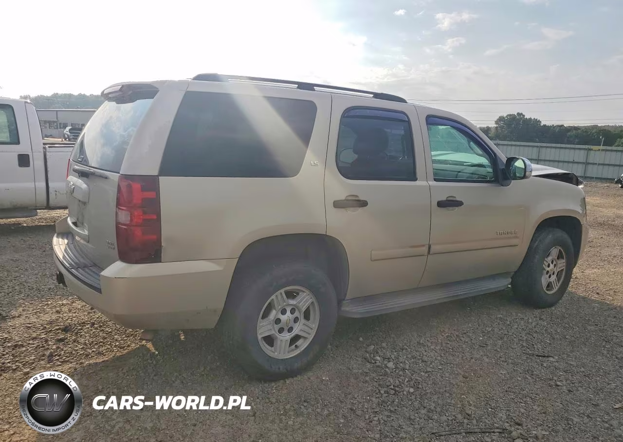 2008 Chevrolet Tahoe C1500 VIN:1GNFC13C68J106589 - 3