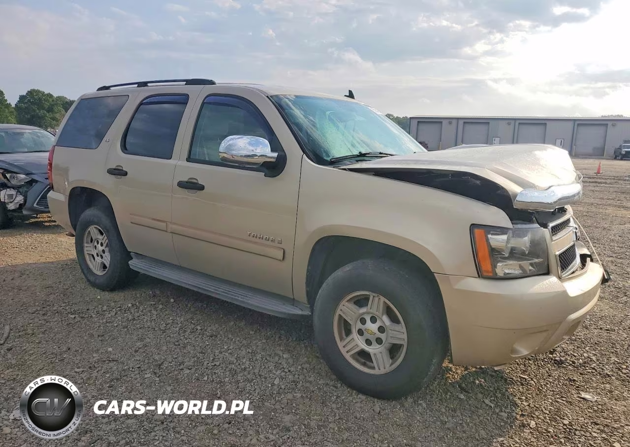 2008 Chevrolet Tahoe C1500 VIN:1GNFC13C68J106589 - 4