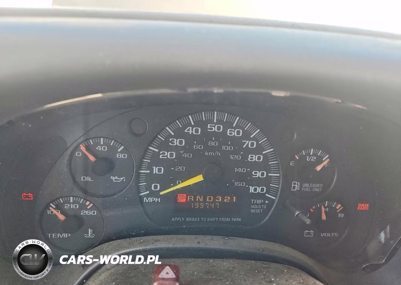 1999 Chevrolet Express G1500 VIN:1GBFG15R0X1030546 - 9