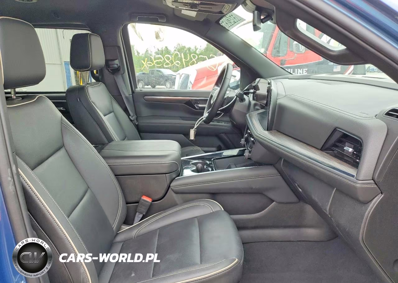 2025 Chevrolet Suburban K1500 Premier VIN:1GNS6FRD9SR369686 - 7