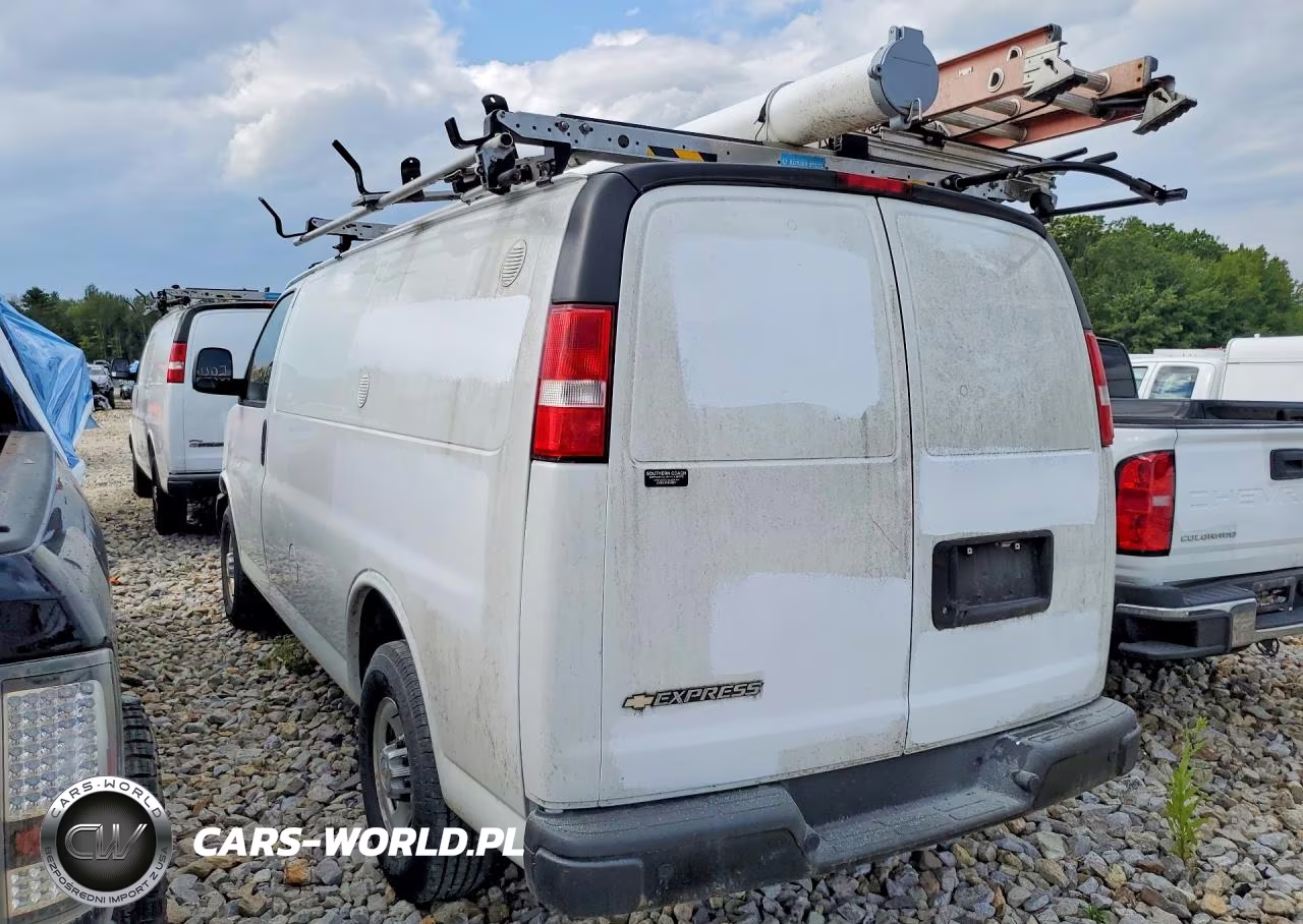 2020 Chevrolet Express G2500 VIN:1GCWGAFG7L1271071 - 2