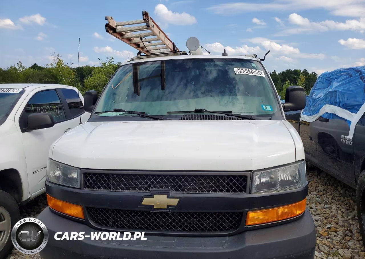 2020 Chevrolet Express G2500 VIN:1GCWGAFG7L1271071 - 5