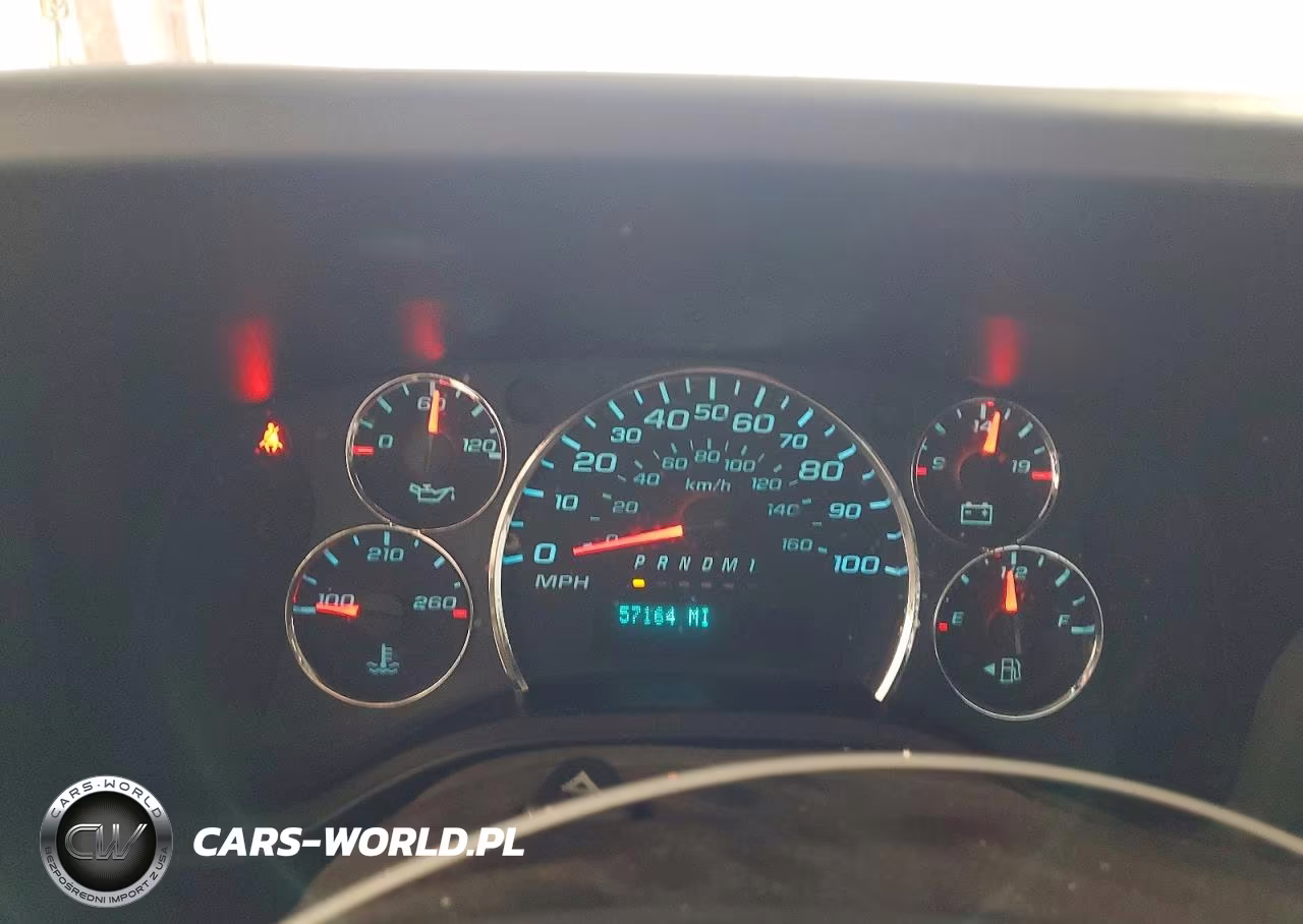 2023 Chevrolet Express G2500 VIN:1GCWGAFP0P1108199 - 9