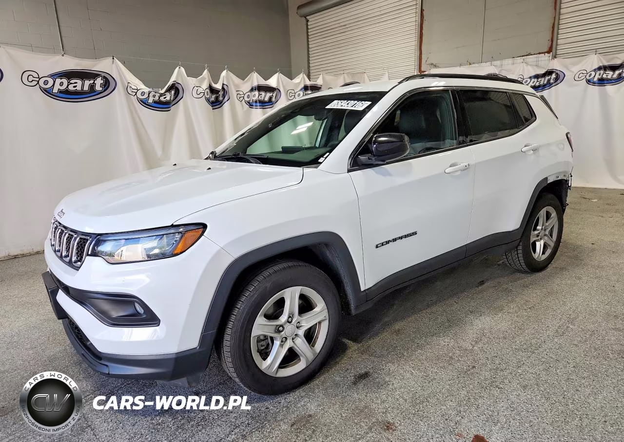 2023 Jeep Compass Latitude – zdjęcie 1 z 13