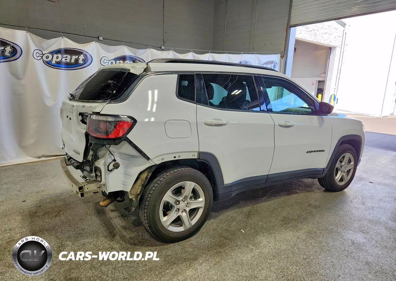 2023 Jeep Compass Latitude VIN:3C4NJDBN4PT561768 - 3