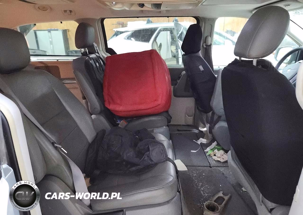 2008 Dodge Grand Caravan Sxt VIN:2D8HN54X48R658061 - 11