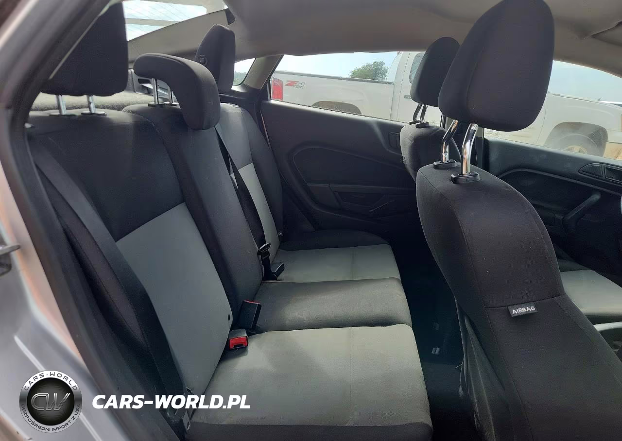 2018 Ford Fiesta S VIN:3FADP4AJ4JM100165 - 10