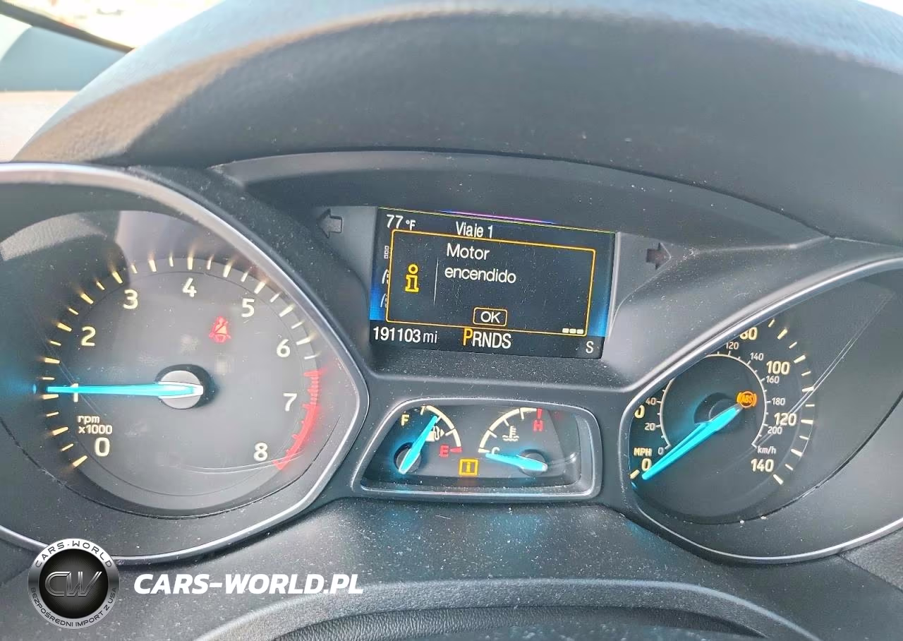 2017 Ford Escape S VIN:1FMCU0F7XHUB34634 - 9