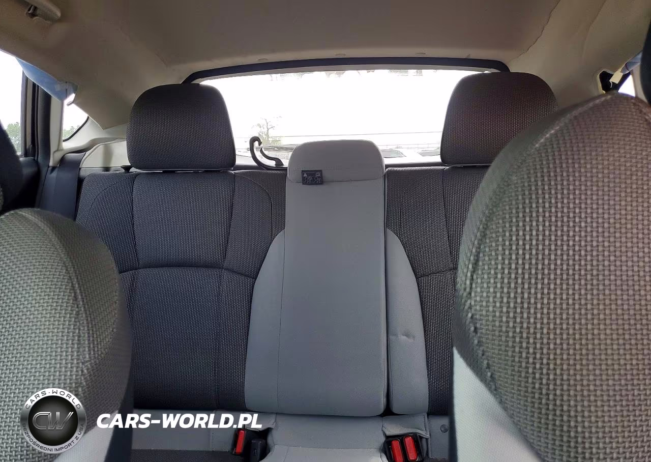 2018 Subaru Crosstrek VIN:JF2GTAAC6JH299258 - 10