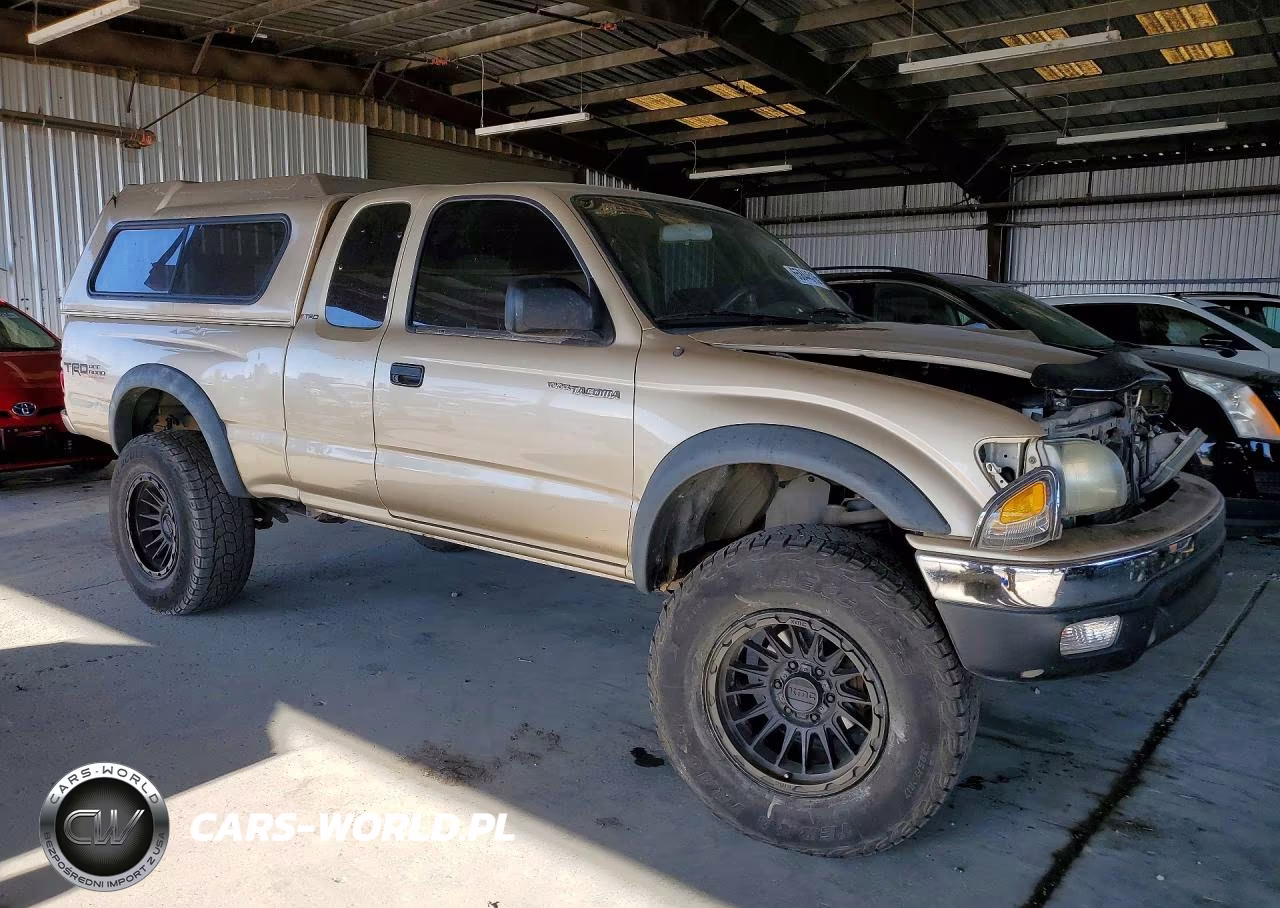 2002 Toyota Tacoma V6 VIN:5TEWN72N82Z044182 - 4