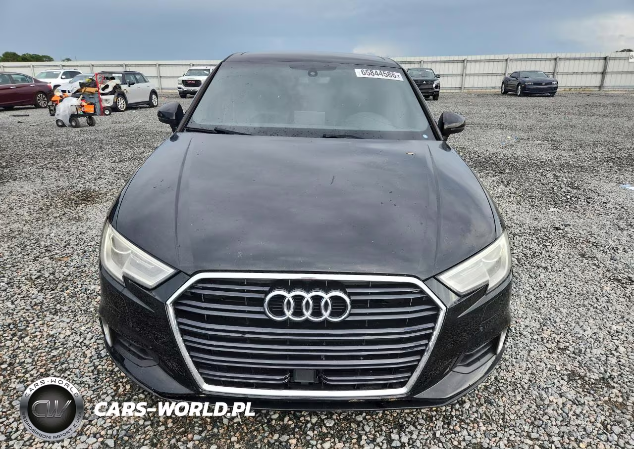 2017 Audi A3 Premium VIN:WAUAUHFF0H1042660 - 5