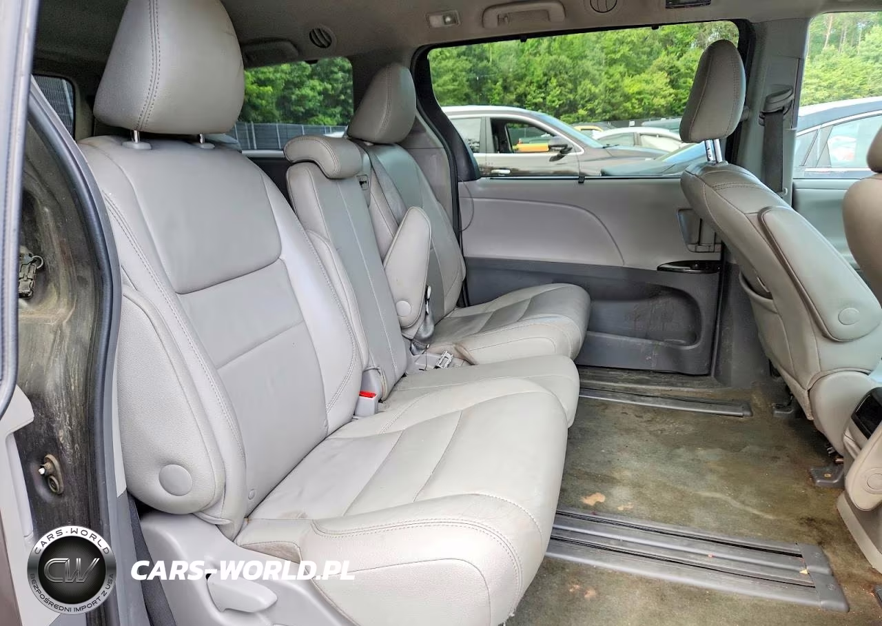 2017 Toyota Sienna Xle 8-Passenger VIN:5TDYZ3DCXHS792276 - 11