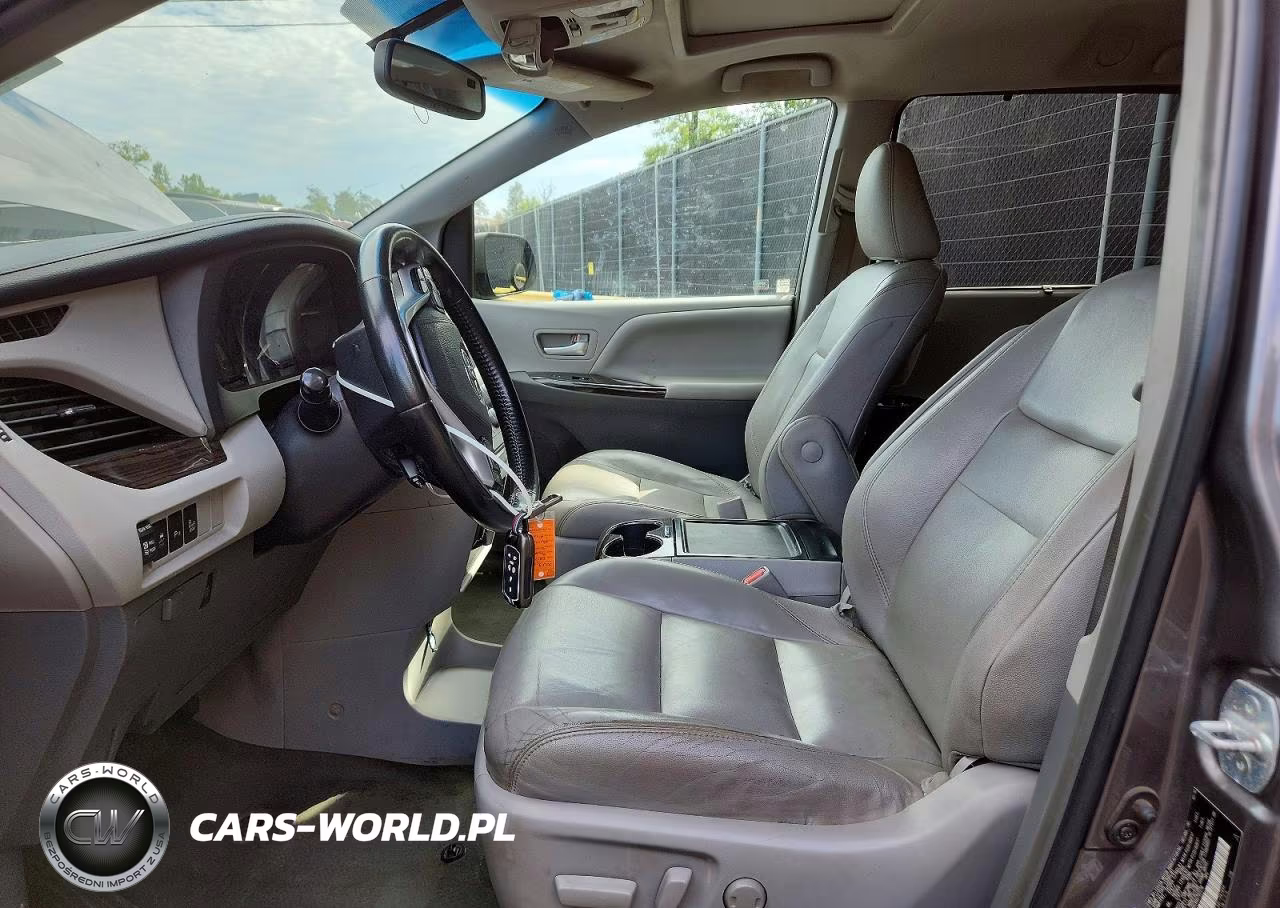 2017 Toyota Sienna Xle 8-Passenger VIN:5TDYZ3DCXHS792276 - 7