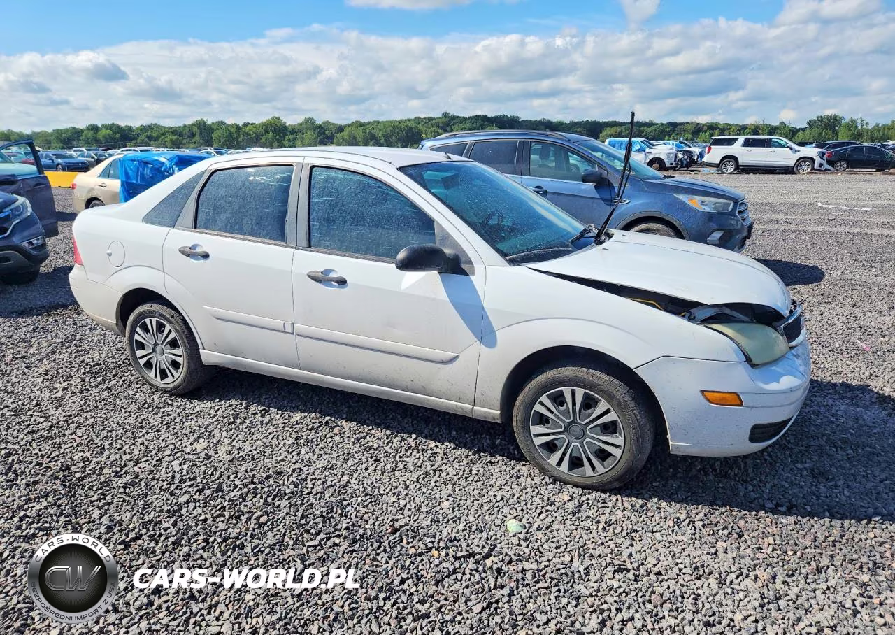 2007 Ford Focus Zx4 VIN:1FAFP34N27W256750 - 4