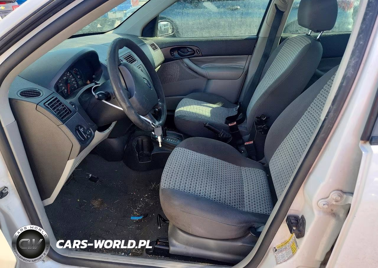 2007 Ford Focus Zx4 VIN:1FAFP34N27W256750 - 7