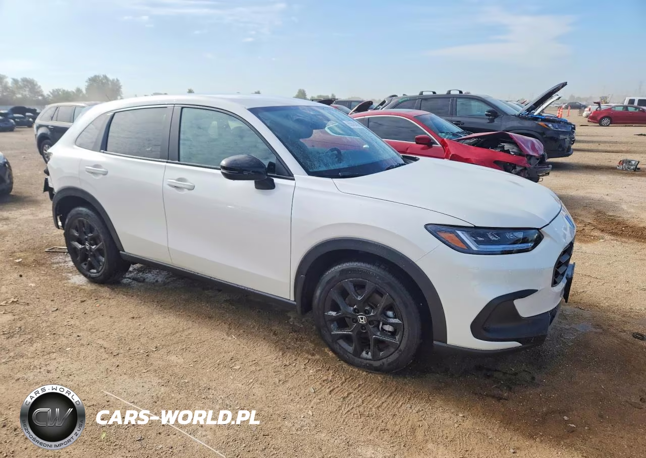 2025 Honda Hr-V Sport VIN:3CZRZ2H58SM748885 - 4