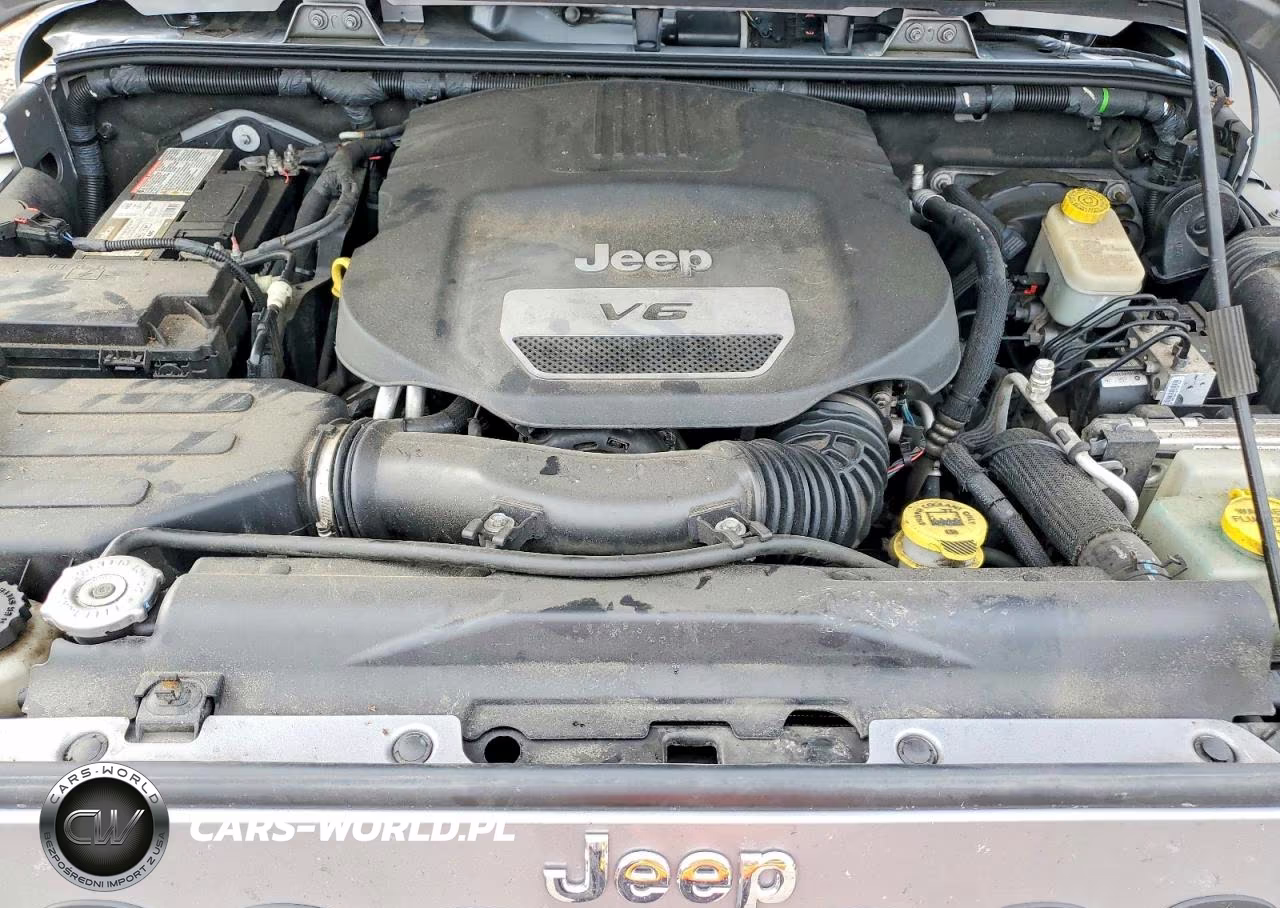 2015 Jeep Wrangler Unlimited Sport VIN:1C4BJWDG0FL523171 - 12