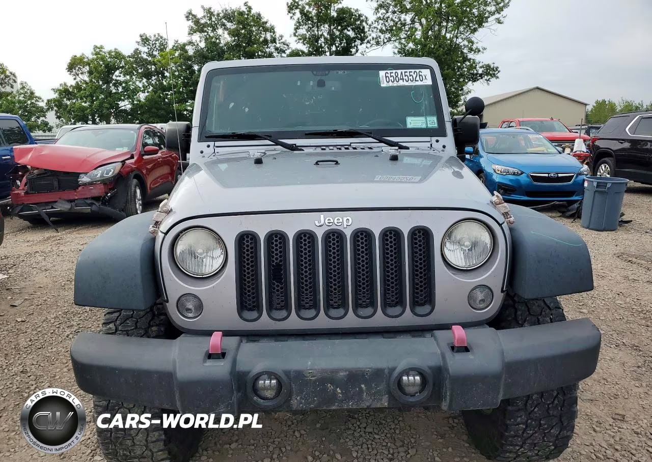 2015 Jeep Wrangler Unlimited Sport VIN:1C4BJWDG0FL523171 - 5