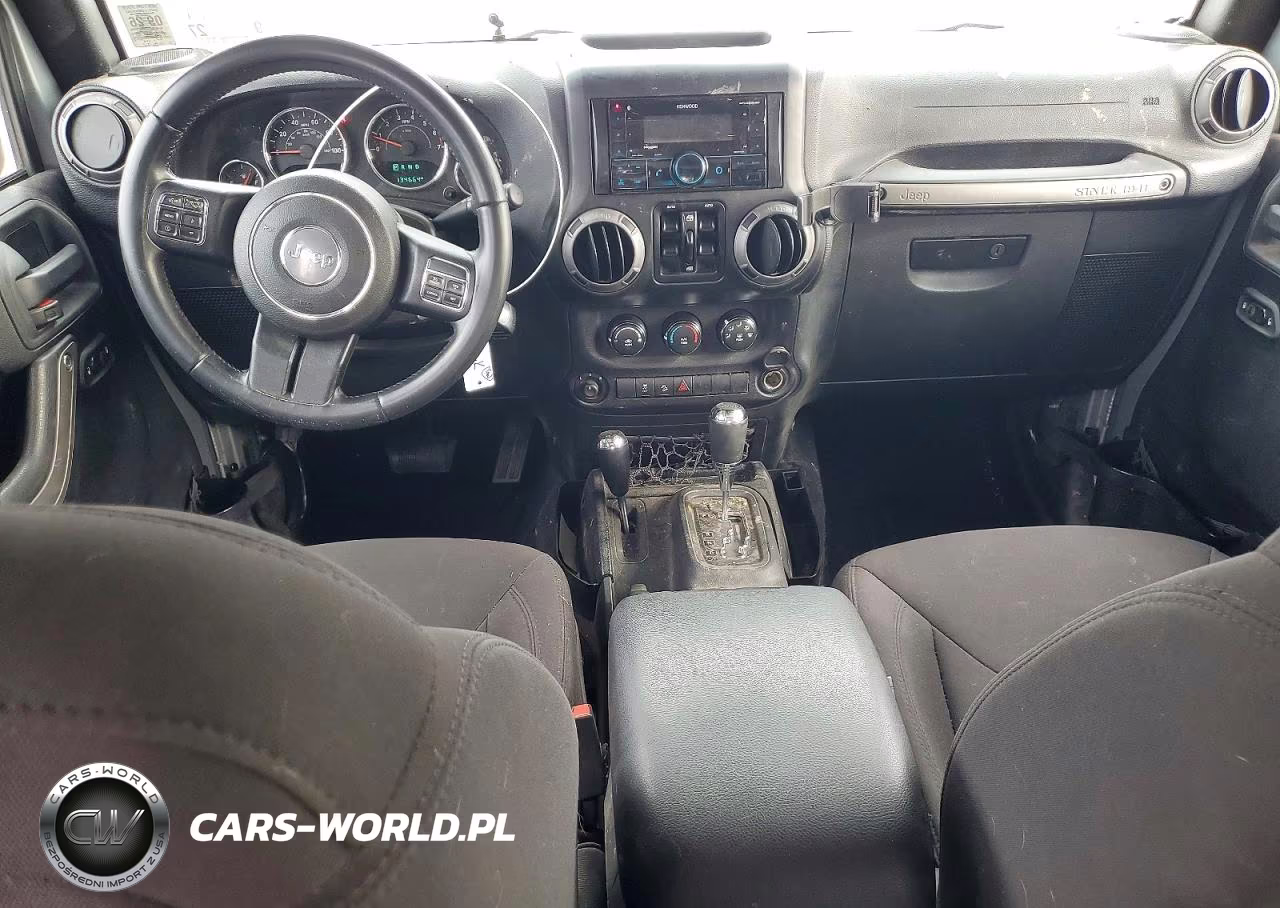 2015 Jeep Wrangler Unlimited Sport VIN:1C4BJWDG0FL523171 - 8