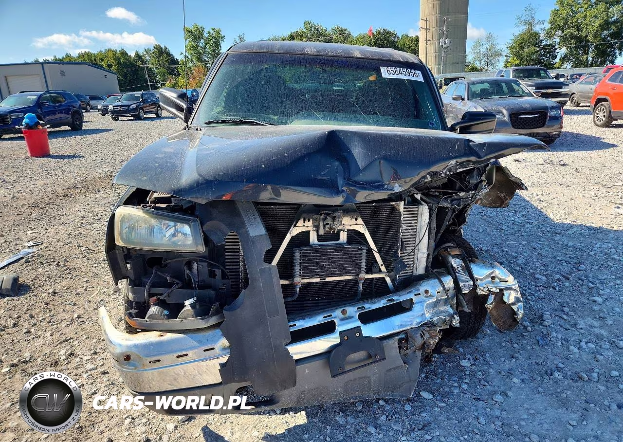 2003 Chevrolet Silverado K2500 Heavy Duty VIN:1GCHK231X3F144606 - 5
