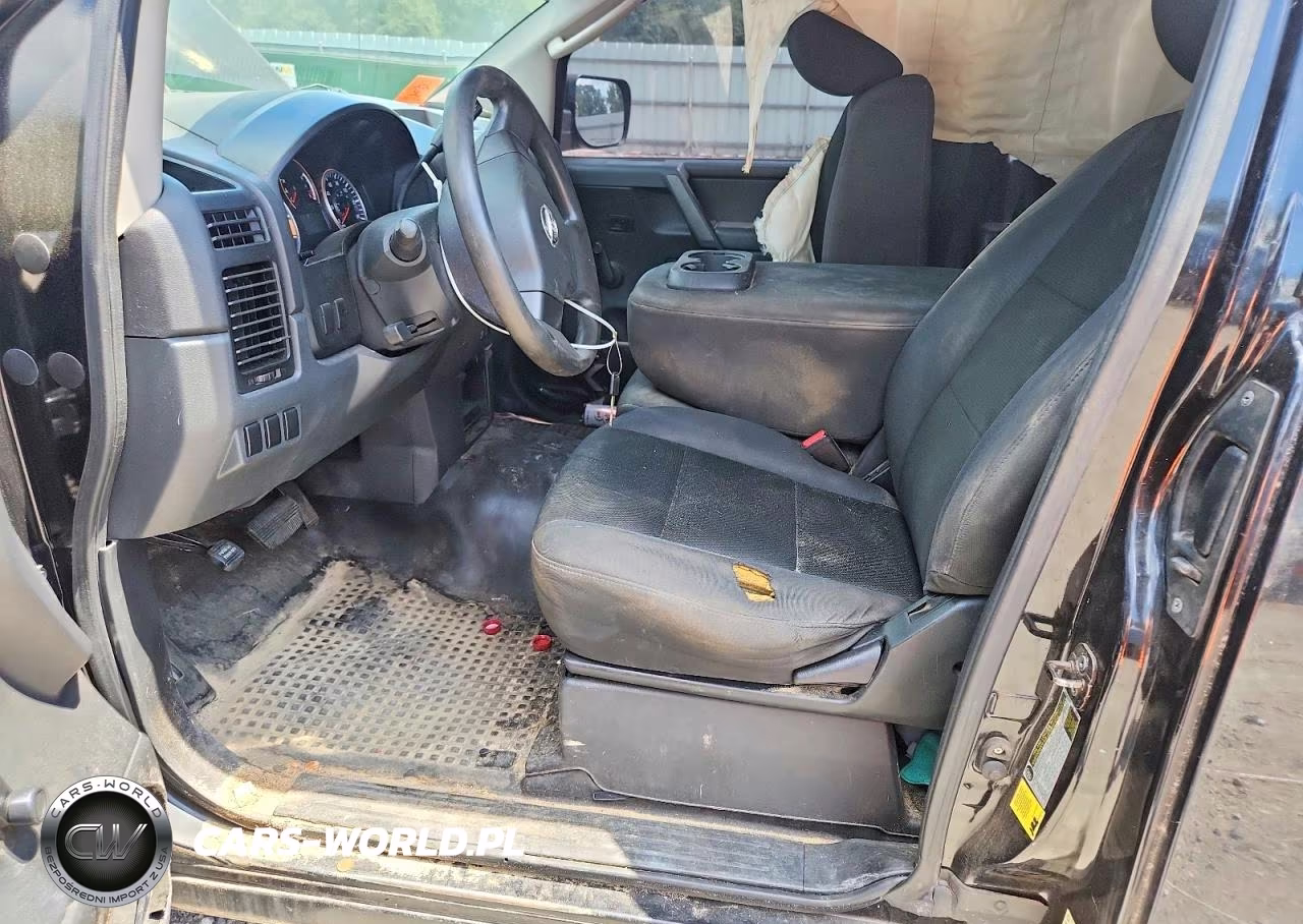 2010 Nissan Titan Xe VIN:1N6BA0CH4AN325680 - 7