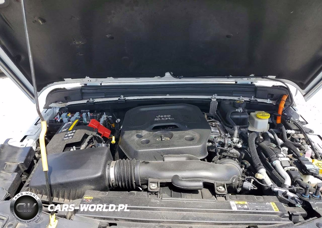 2022 Jeep Wrangler 4Xe Unlimited Sahara 4X4 VIN:1C4JJXP66NW108227 - 12