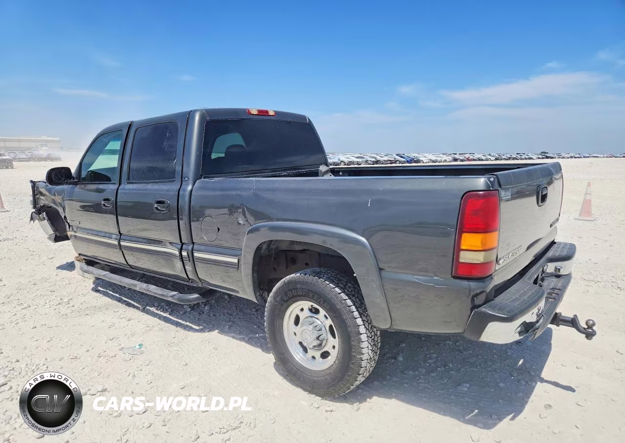2001 Chevrolet Silverado C2500 Heavy Duty VIN:1GCHC23U11F152503 - 2