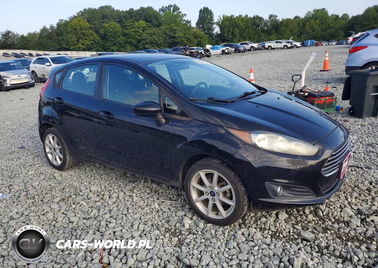 2017 Ford Fiesta Se VIN:3FADP4EJ2HM136358 - 4