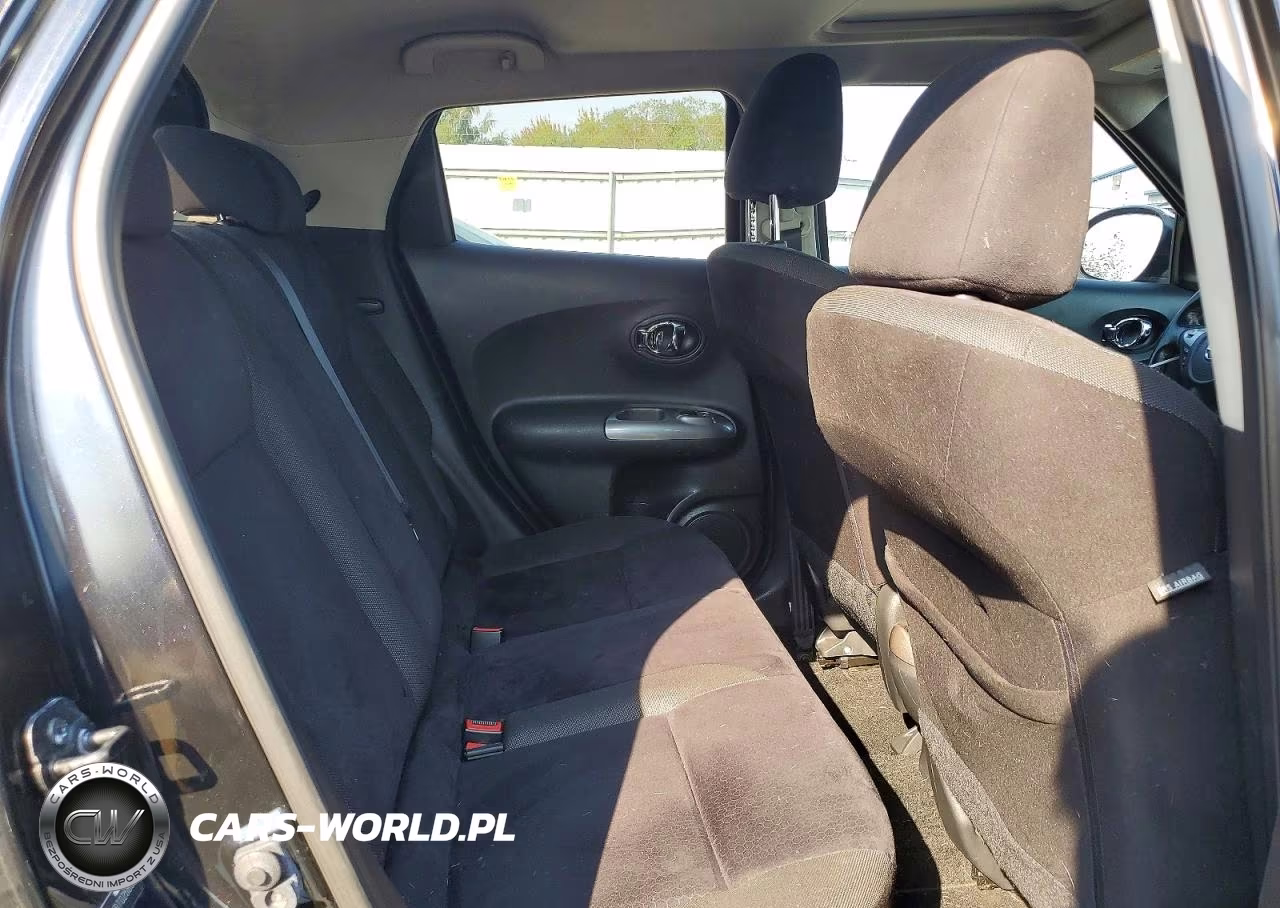 2011 Nissan Juke S VIN:JN8AF5MV0BT025850 - 11