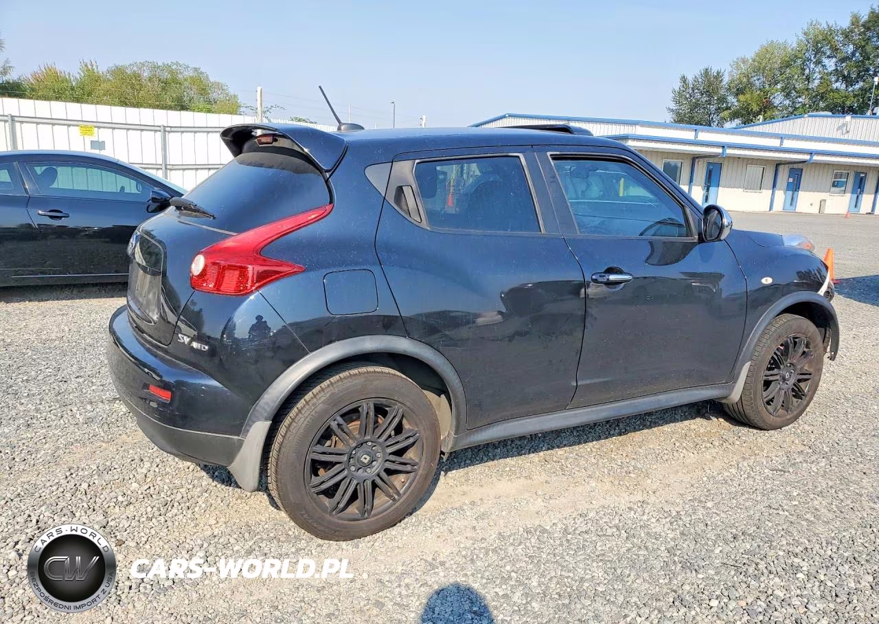 2011 Nissan Juke S VIN:JN8AF5MV0BT025850 - 3