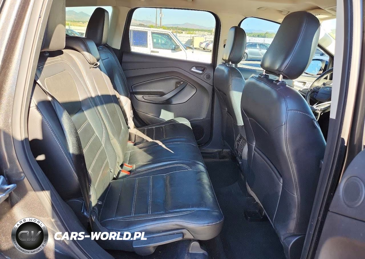 2018 Ford Escape Titanium VIN:1FMCU9J98JUC19118 - 11